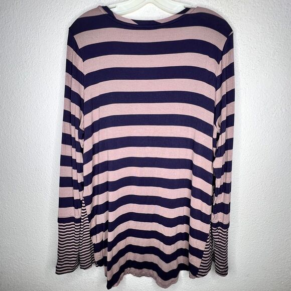 Logo Striped Top - Picture 4 of 7